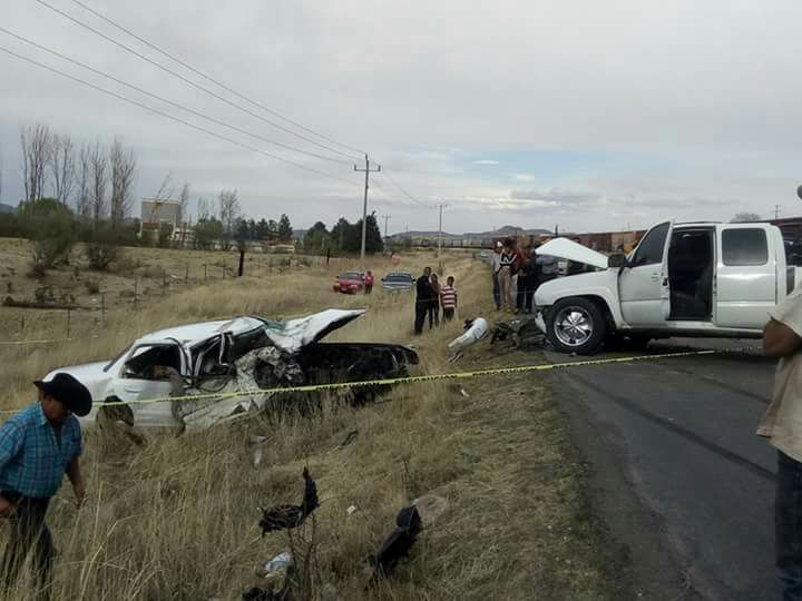 Tres personas sin vida en accidente en Carr. Anáhuac-Rica Palacio ...